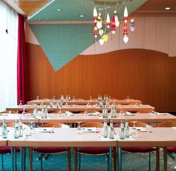 Nh Mannheim Hotel 4*