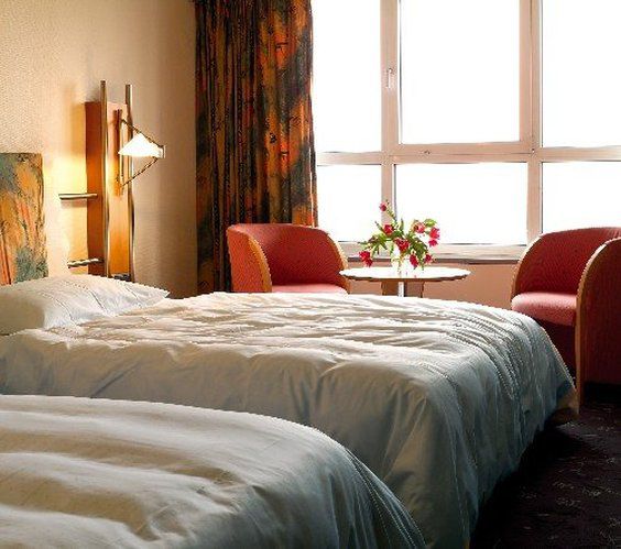 Nh Mannheim Hotel 4*
